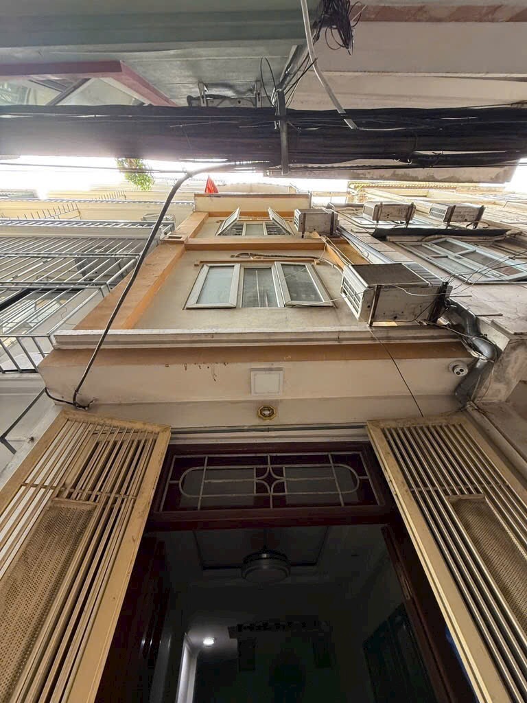 🏠 Bán Nhà Phố Xã Đàn - 4 Tầng, 35m2, Giá 8.7 Tỷ - Vị Trí Đắc Địa