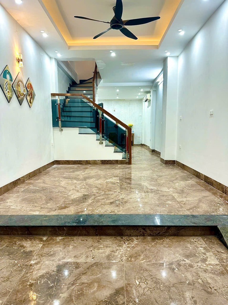 Bán nhà phố Hà Đông - 45m2, 5 tầng, ô tô vào, giá 8 tỷ