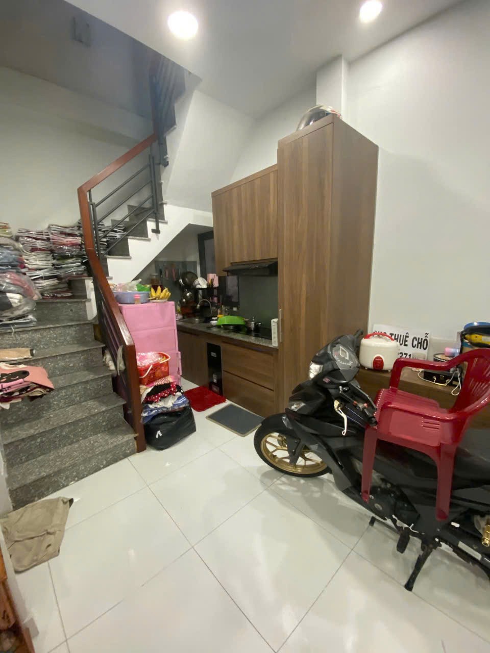 Nhà Đẹp 1 Trệt 2 Lầu, Đường Đông Hưng Thuận 09, Quận 12 - Giá 3.95 Tỷ