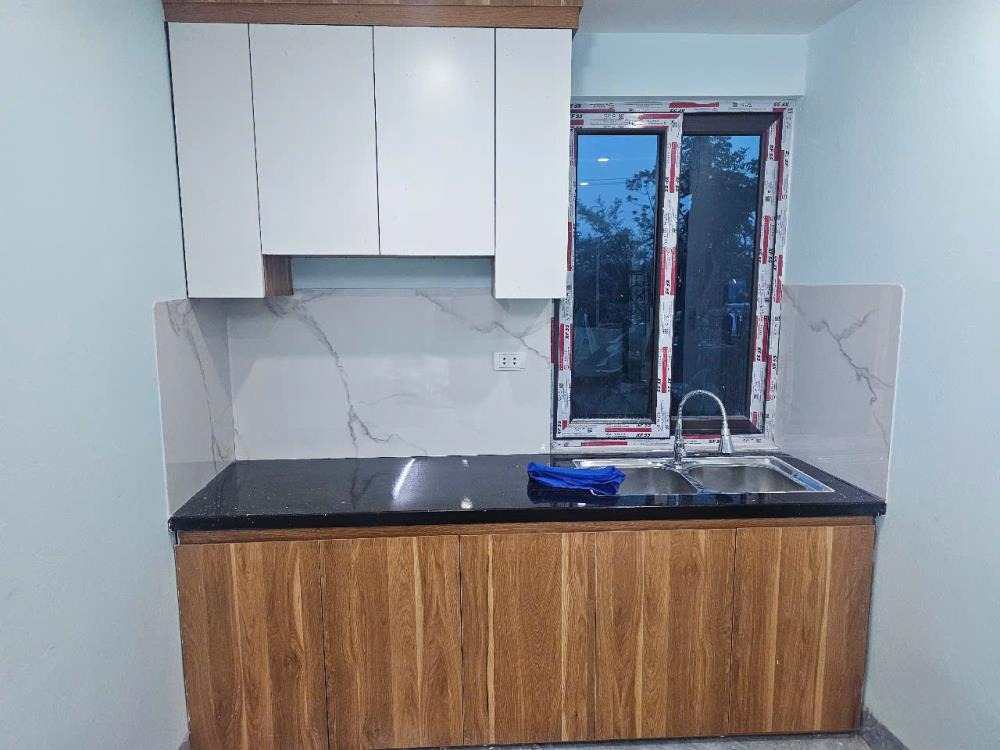 Bán nhà riêng Hà Nội - 1.x tỷ - Full nội thất - Vị trí đẹp