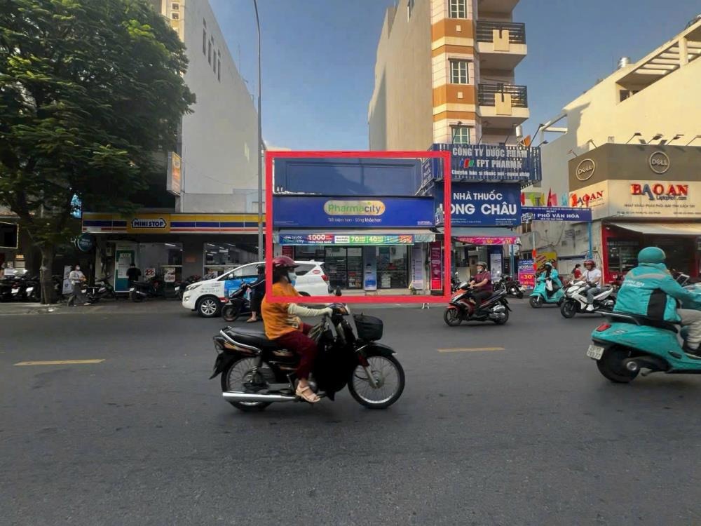 Bán nhà mặt tiền Cao Thắng, Quận 10: Giá Tốt, Vị Trí Đắc Địa