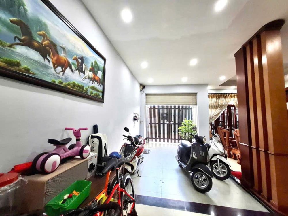 Bán Nhà Mặt Tiền Bà Điểm - 523m2, Giá 21.8 Tỷ - Kinh Doanh Đỉnh Cao