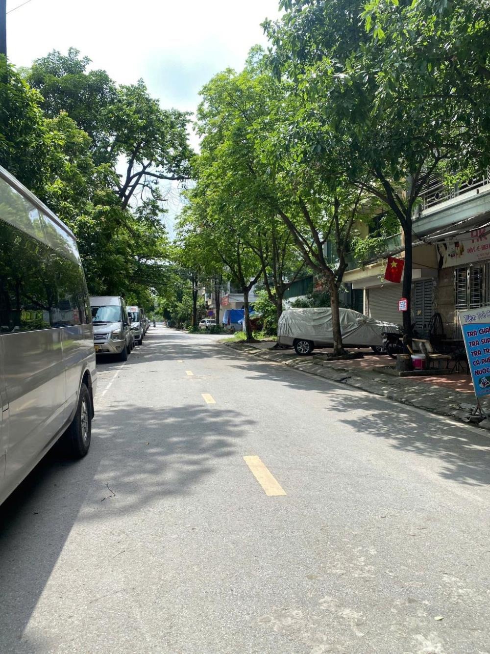 Bán đất phân lô Cầu Diễn, 83m2, mặt tiền 5.5m, ô tô tránh nhau - Giá 24 tỷ