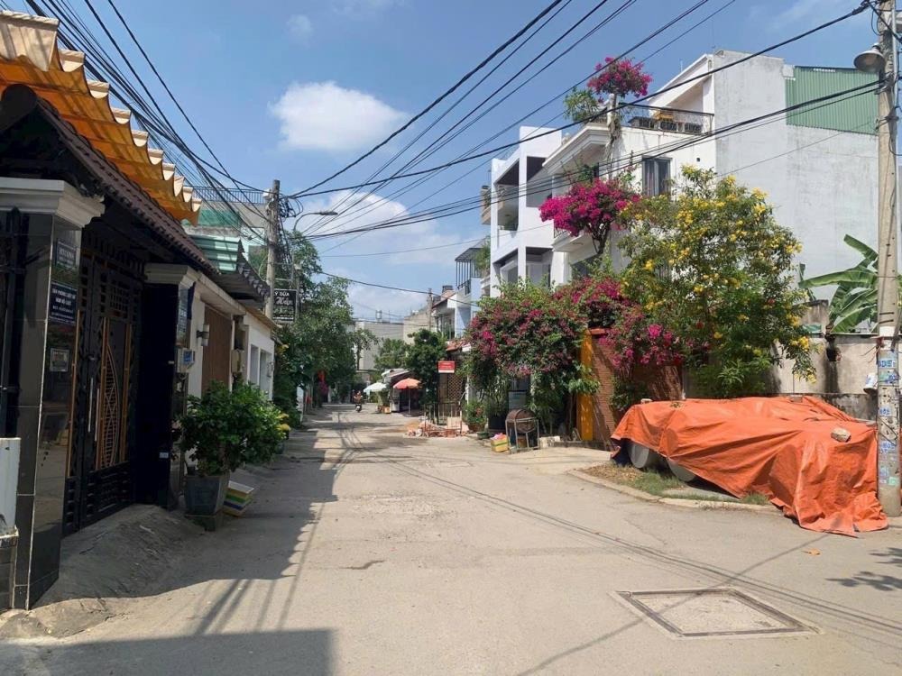 Bán nhà Tăng Nhơn Phú B, 4 Tầng, HXH, 6.5 Tỷ - Vị Trí Đẹp