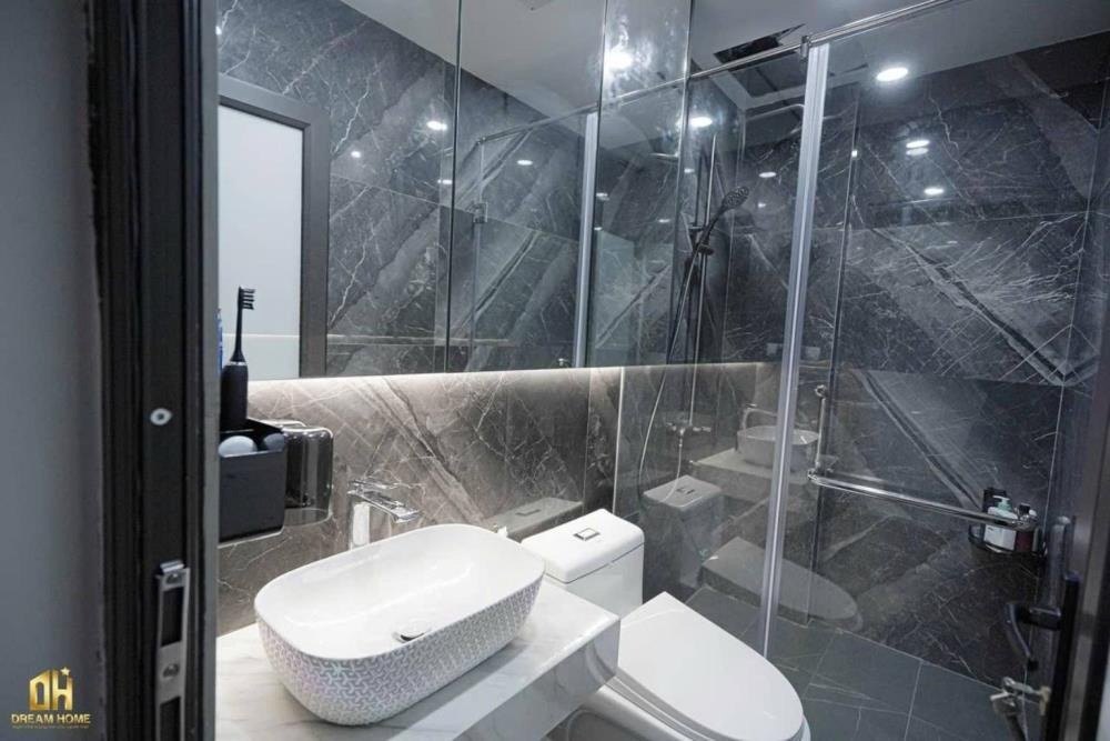 Bán nhà Hoàng Mai View Hồ - Phân Lô - Gara Ô Tô - Giá 10 tỷ