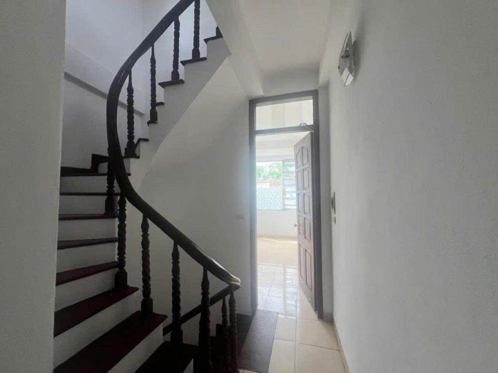 Siêu Hiếm Nhà Đất Thổ Cư Yên Duyên, Hoàng Mai - 33m2x4T - Giá 7.x Tỷ