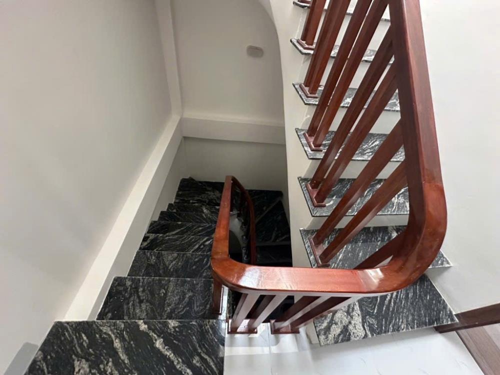 🔥Bán Gấp Nhà Đẹp Hà Đông - Dương Nội - La Dương | 31m², 5 Tầng, Giá 5.8 Tỷ🔥