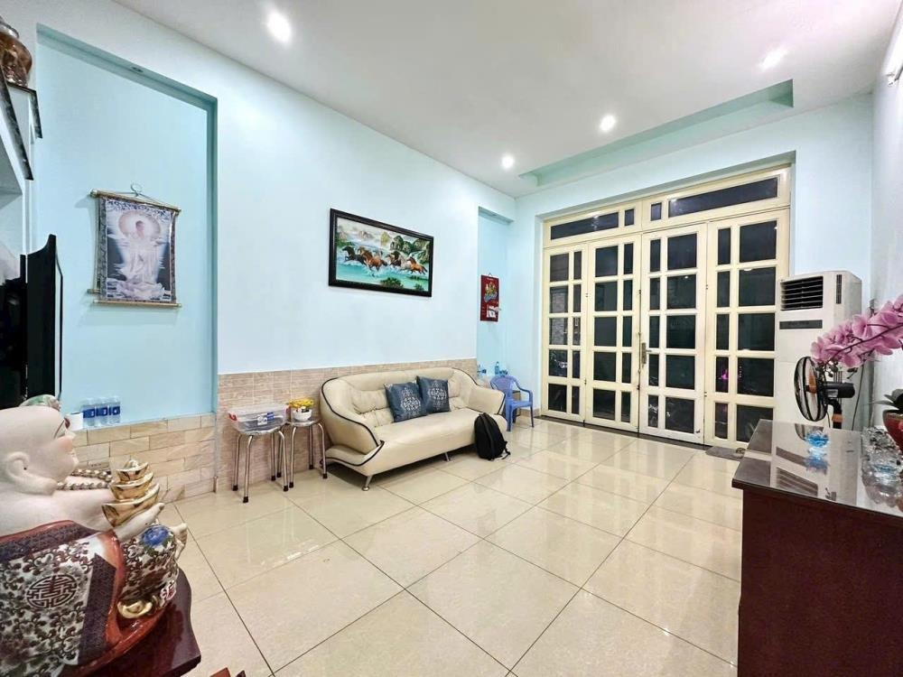 Bán Nhà Đường Hoàng Văn Thụ, Phường 4, Tân Bình - 4x13.5m, 3 Tầng
