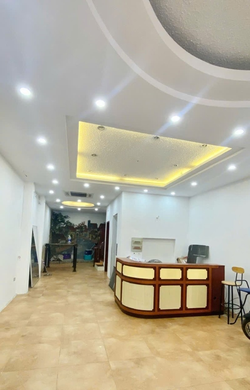 Bán tòa nhà mặt phố Lụa - Vạn Phúc, Hà Đông: 100m2, 8 tầng, thang máy, giá 31 tỷ