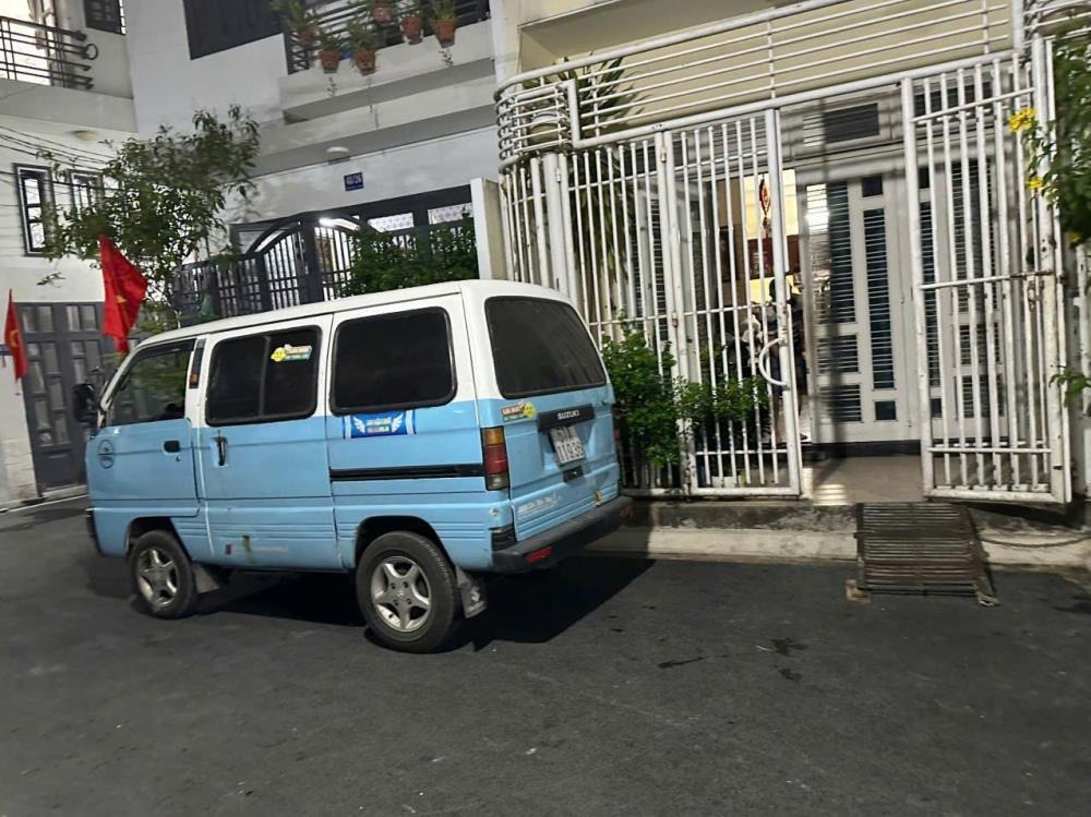 Bán Nhà Đường Hoàng Văn Thụ, Phường 4, Tân Bình - 4x13.5m, 3 Tầng