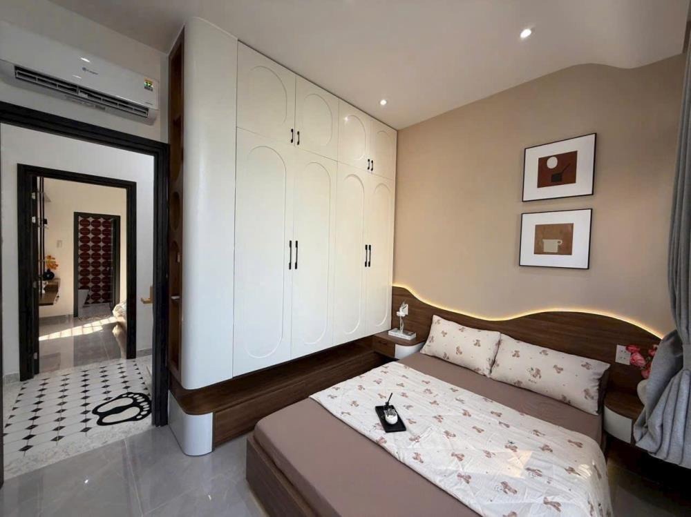 Bán nhà hẻm 202 Phạm Văn Hai, P5, Tân Bình: 4x15m, 3 tầng, Giá 9.69 tỷ