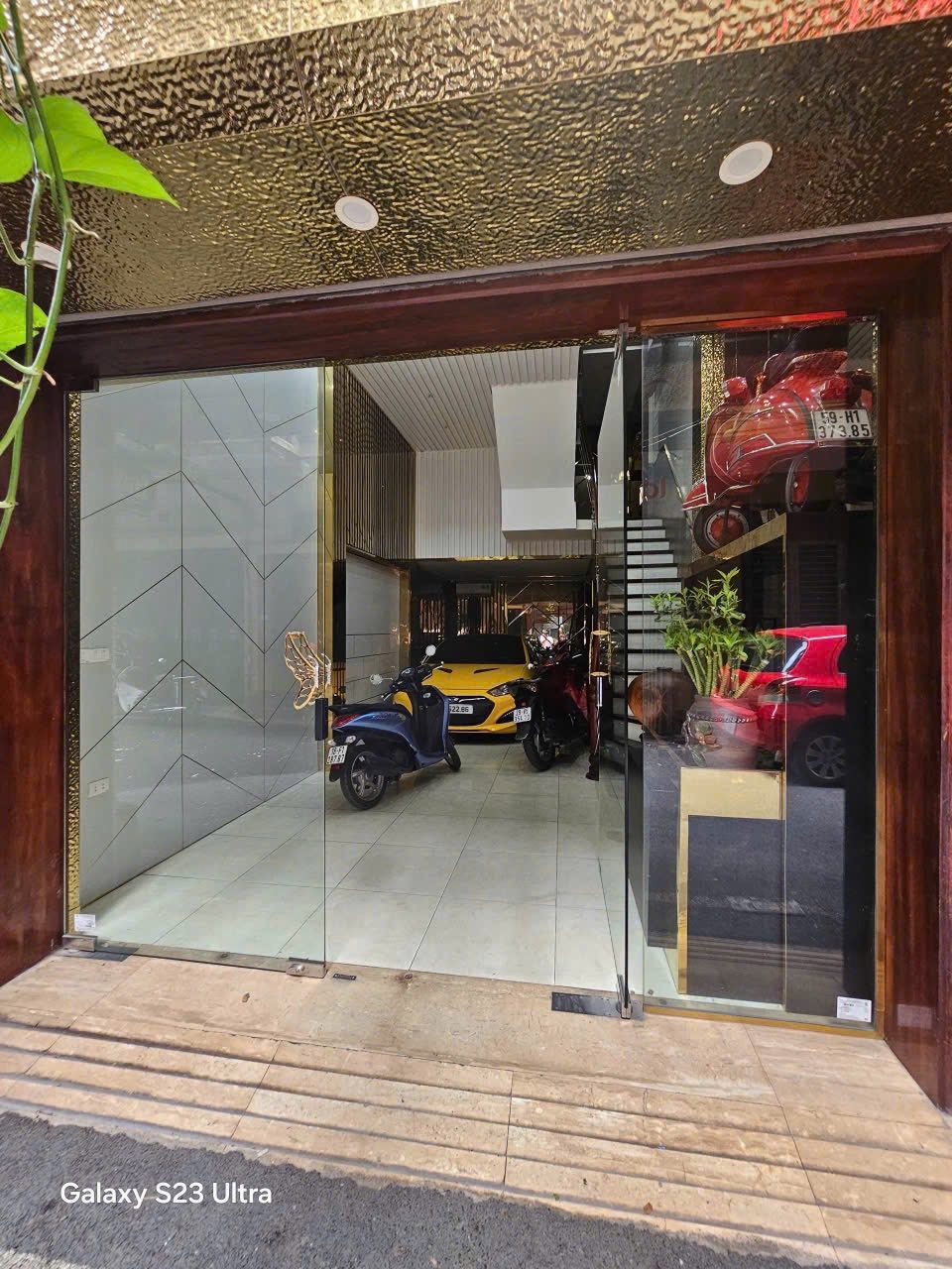 Bán nhà Đống Đa - Giá Tốt, Nội Thất Cao Cấp, Ô Tô Vào Nhà - 0373696355