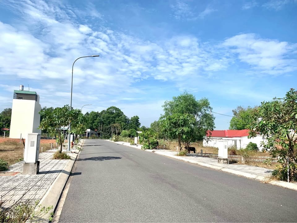 Bán Gấp Lô Đất Củ Chi Mặt Tiền Đường Hoàng Bá Huân - 370 Triệu