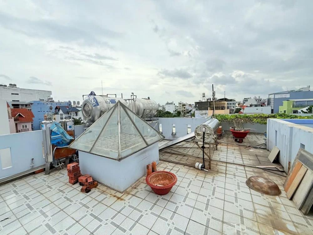 Mặt Tiền Âu Cơ - Nhà 4 Tầng 110m² - Giá 9.4 Tỷ - Tân Phú