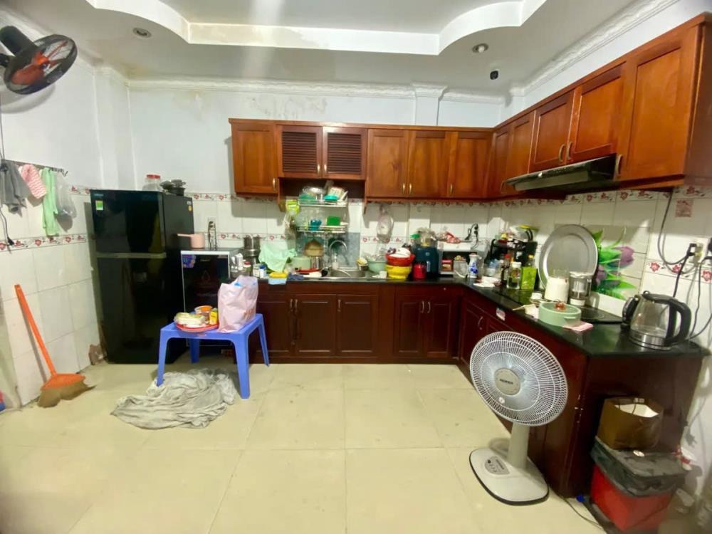 Nhà Hẻm Xe Tải Nguyễn Sơn - 106m2 - 4PN - Chỉ 12 tỷ TL