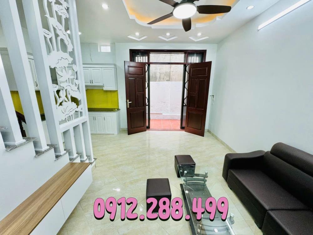 Bán nhà Dương Văn Bé, 35m², 5 tầng, 6.945 tỷ - Gần Times City