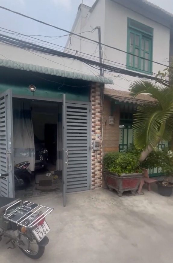 Nhà Hẻm Xe Hơi, 66m2, Phạm Hùng, Bình Chánh - Giá 3.5 Tỷ