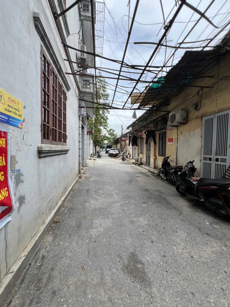 Bán Nhà Ô Cách, Long Biên 4 Tầng, 77m2, Mặt Tiền 4m, Giá 14.2 Tỷ