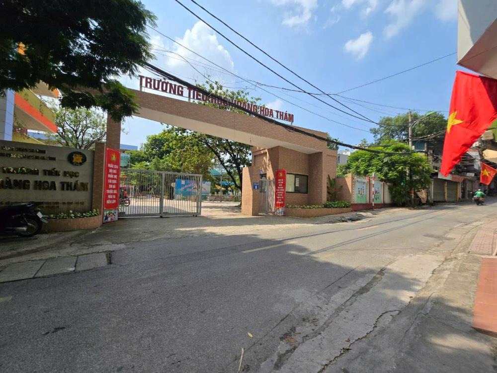 Nhà Đẹp Vĩnh Phúc, Ba Đình: Giá 6.68 Tỷ, Full Nội Thất, Gần Hồ Tây