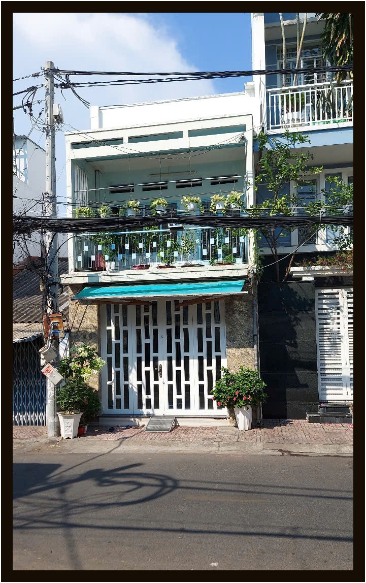 Cho Thuê Nhà Phố Mặt Tiền Quận 8 - 4.2x17m - Giá 25 Triệu