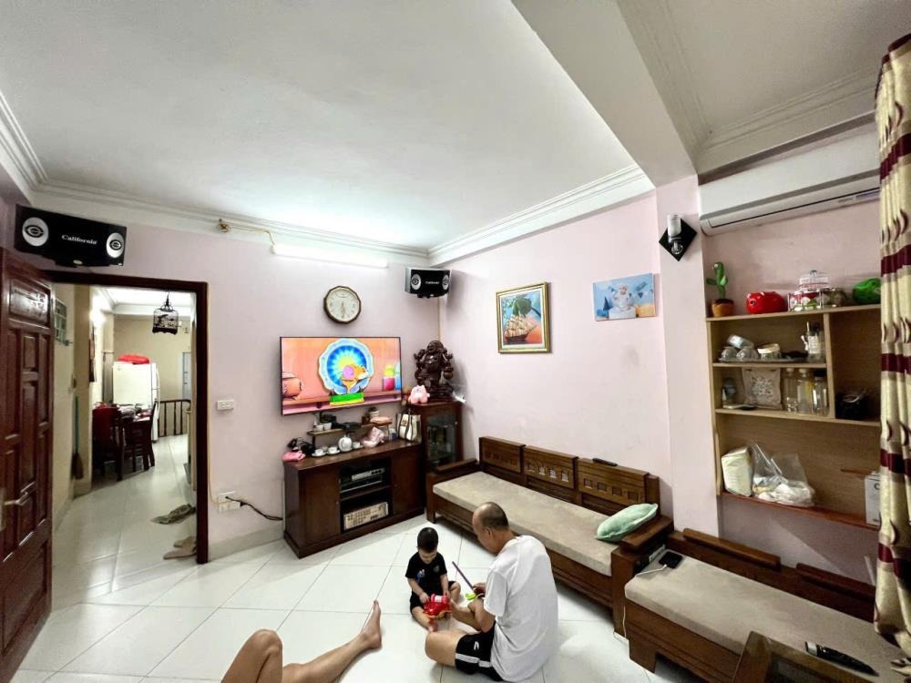 Bán nhà mặt phố Khương Trung, Hà Nội: 16.8 tỷ, 38.8m², View Đẹp, Vị Trí Vàng