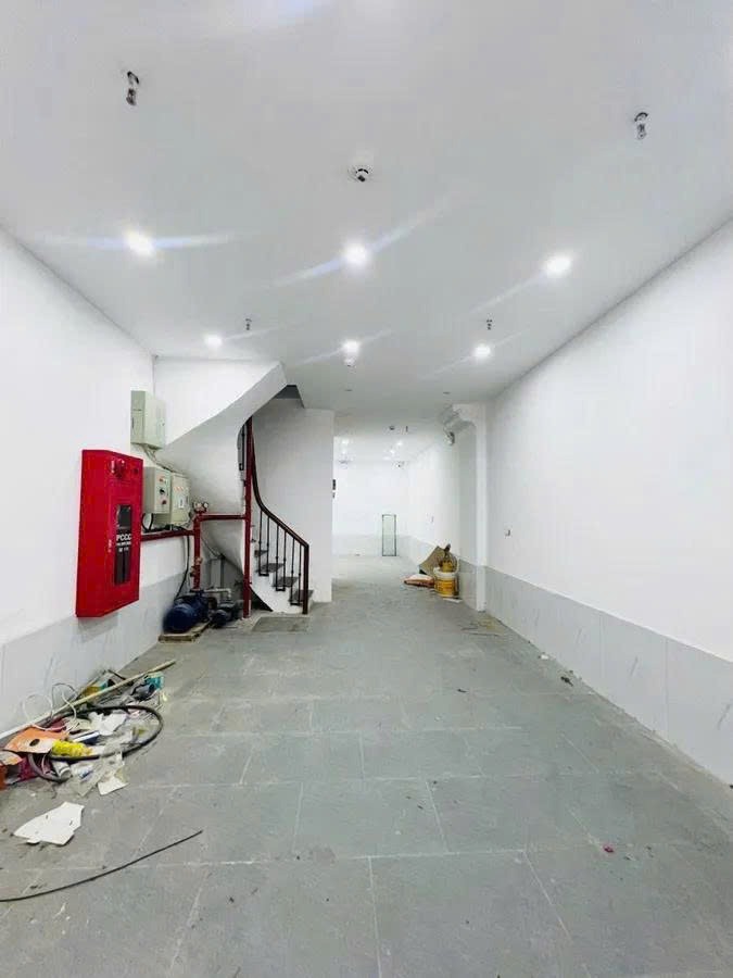 CCMN Giải Phóng 47m2, 7 Tầng, Thang Máy, Nội Thất, Đỗ Ô Tô, Kinh Doanh Đỉnh Cao