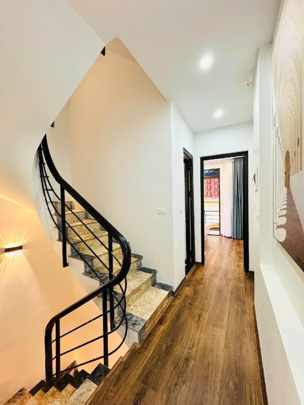 Bán Gấp Nhà Khương Hạ - 33m2 - 7 Tỷ - Vị Trí Đẹp, Nội Thất Cao Cấp
