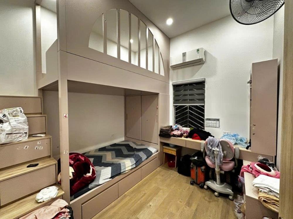 Nhà Thụy Khuê - Ngõ Thông Thoáng, Gần Hồ Tây - Giá 10.5 tỷ