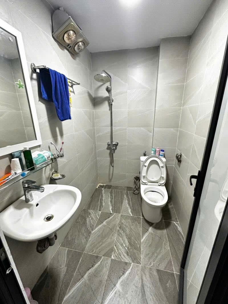 Nhà Thụy Khuê - Ngõ Thông Thoáng, Gần Hồ Tây - Giá 10.5 tỷ