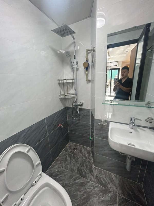 Khách Sạn 20 Phòng, Vị Trí Đắc Địa Quận Đống Đa - Đầu Tư Sinh Lời Cao