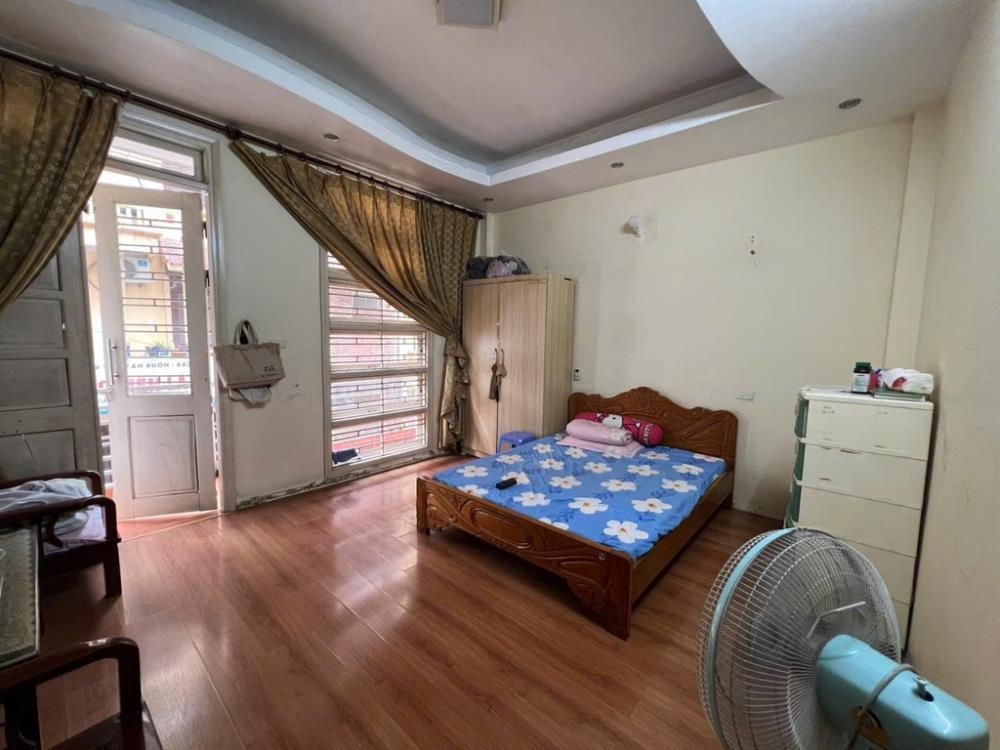 Bán Nhà Liền Kề KĐT Văn Quán, Hà Đông: Ô Tô Đỗ Cửa, 64m2, Giá Tốt