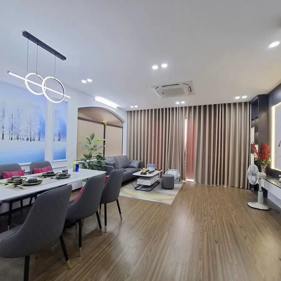 Phố Vương Thừa Vũ 47m2, 7 Tầng, Mặt Tiền 5m, Ô Tô Vào Nhà, Quận Thanh Xuân