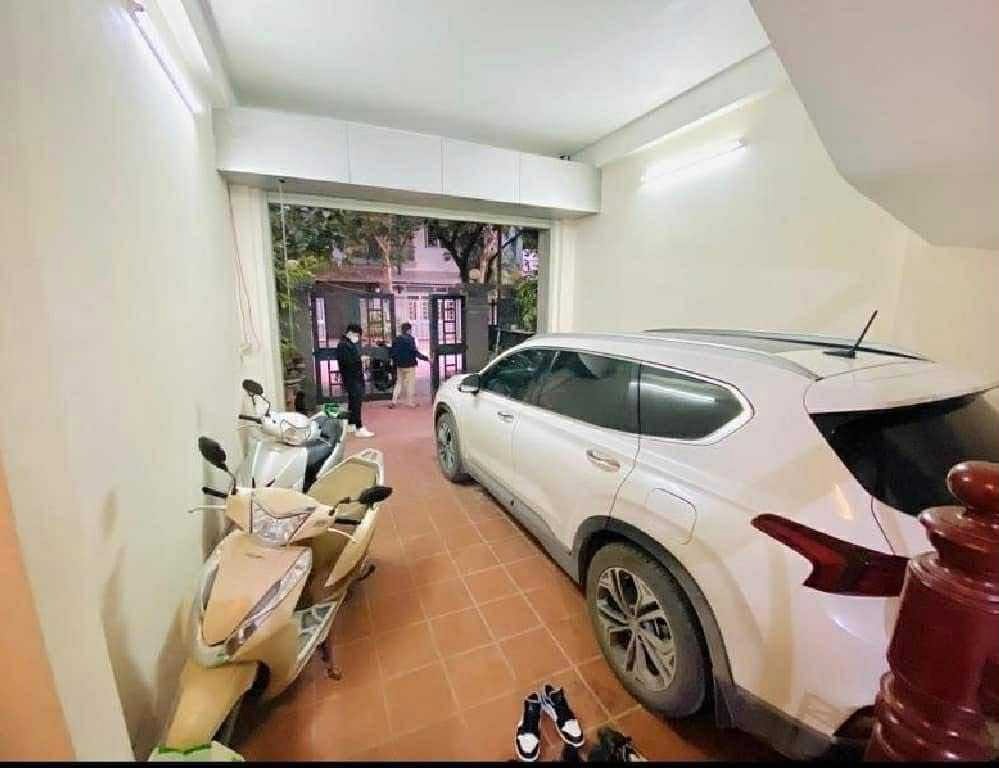 Bán nhà chính chủ Đại Mỗ - Nam Từ Liêm: 76m², 4 tầng, nội thất cao cấp