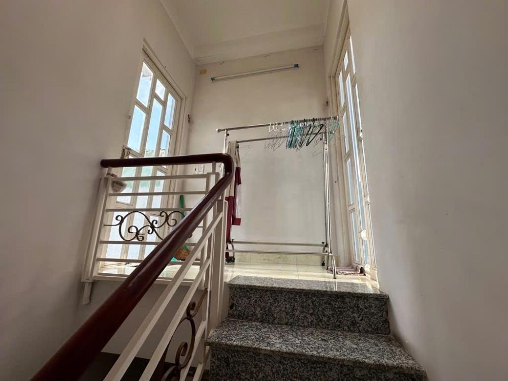 Bán Nhà Mặt Tiền Quận 8 - 6x7.7m, 5PN, Giá 5.6 tỷ