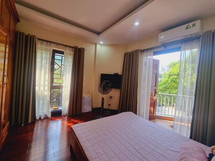 Bán Biệt Thự Lô Góc Vip Minh Khai - Nam Từ Liêm 28 Tỷ - View Vườn Hoa