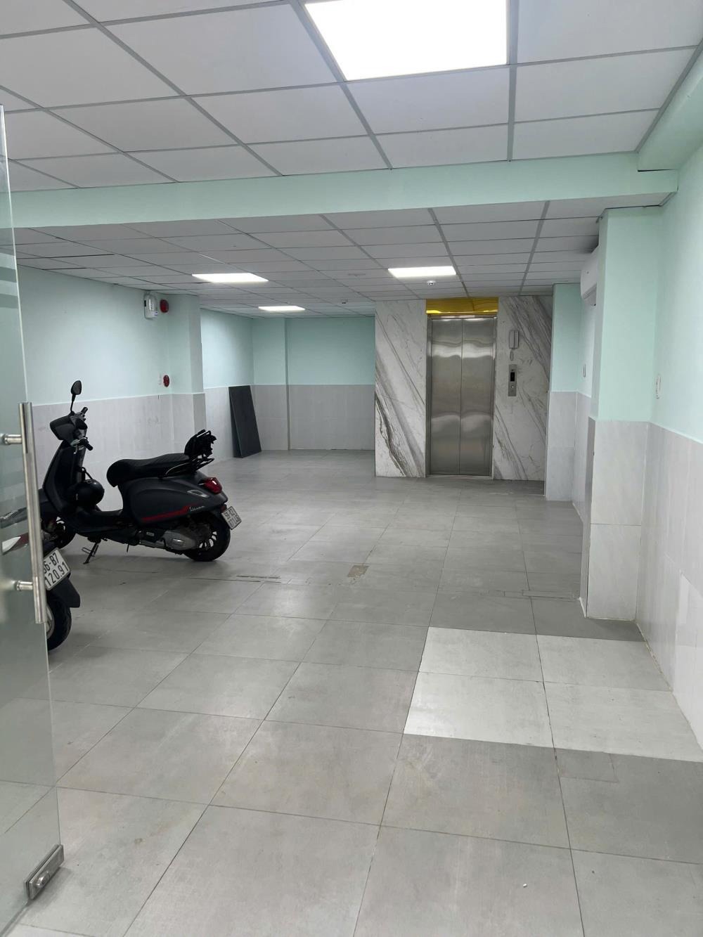 Bán Toà Nhà Quận 3 - 6 Tầng, Thang Máy, Nguyễn Thiện Thuật - Giá 25 Tỷ