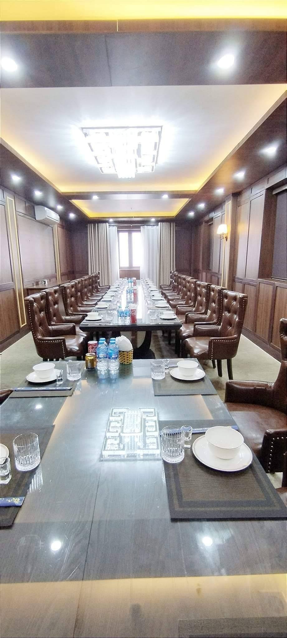 Bán nhà mặt phố Nguyễn Hoàng, Cầu Giấy: 93 tỷ - 280m2 - Kinh doanh đỉnh cao