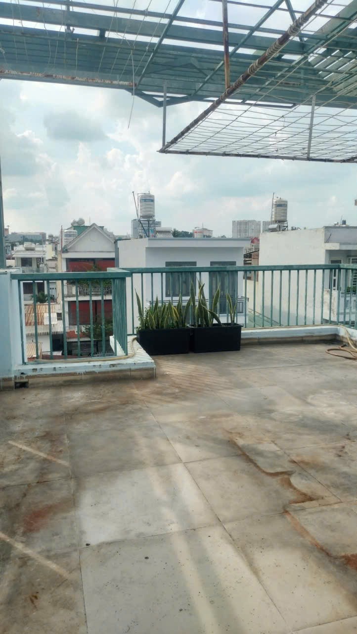 Nhà Đẹp 1 Trệt 1 Lửng 2 Lầu, Sân Thượng, Đường Ô Tô, Quận 12