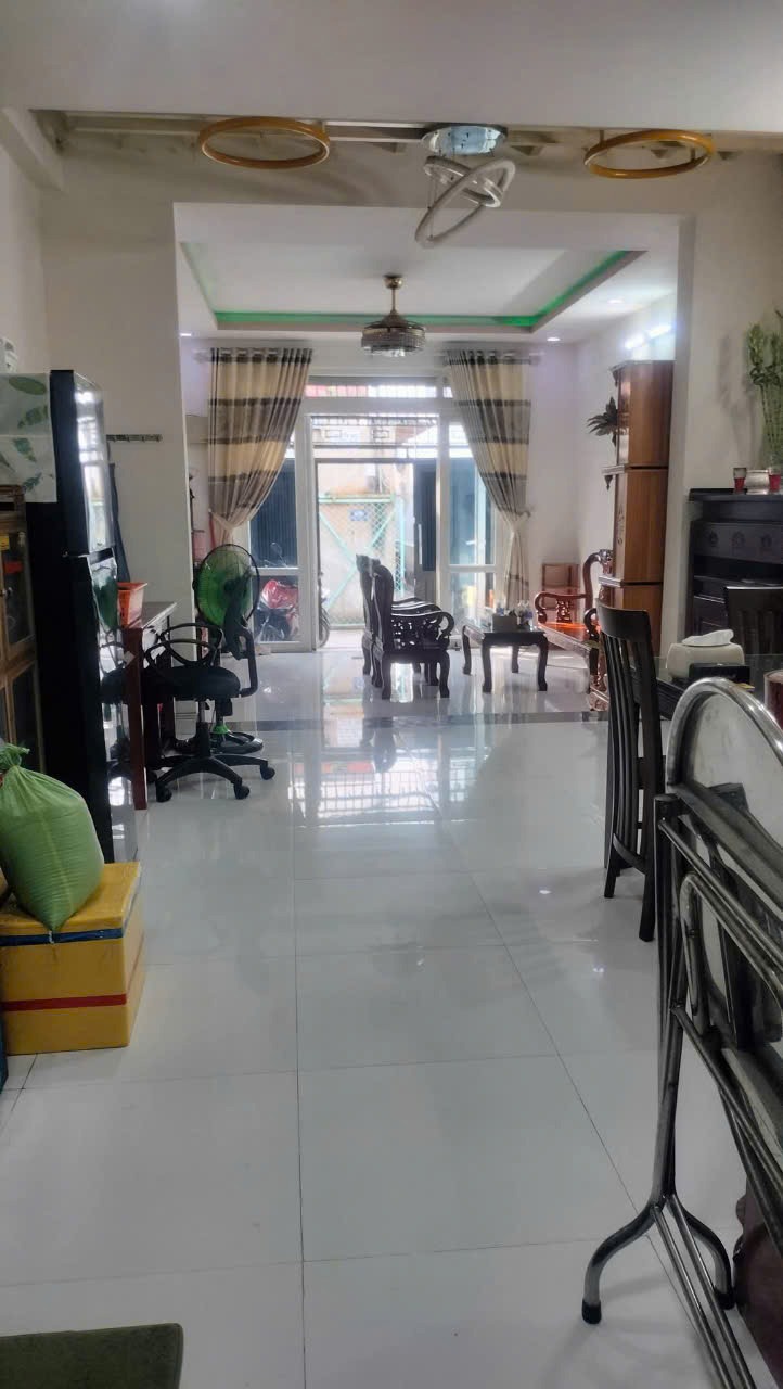 Nhà Đẹp 1 Trệt 1 Lửng 2 Lầu, Sân Thượng, Đường Ô Tô, Quận 12