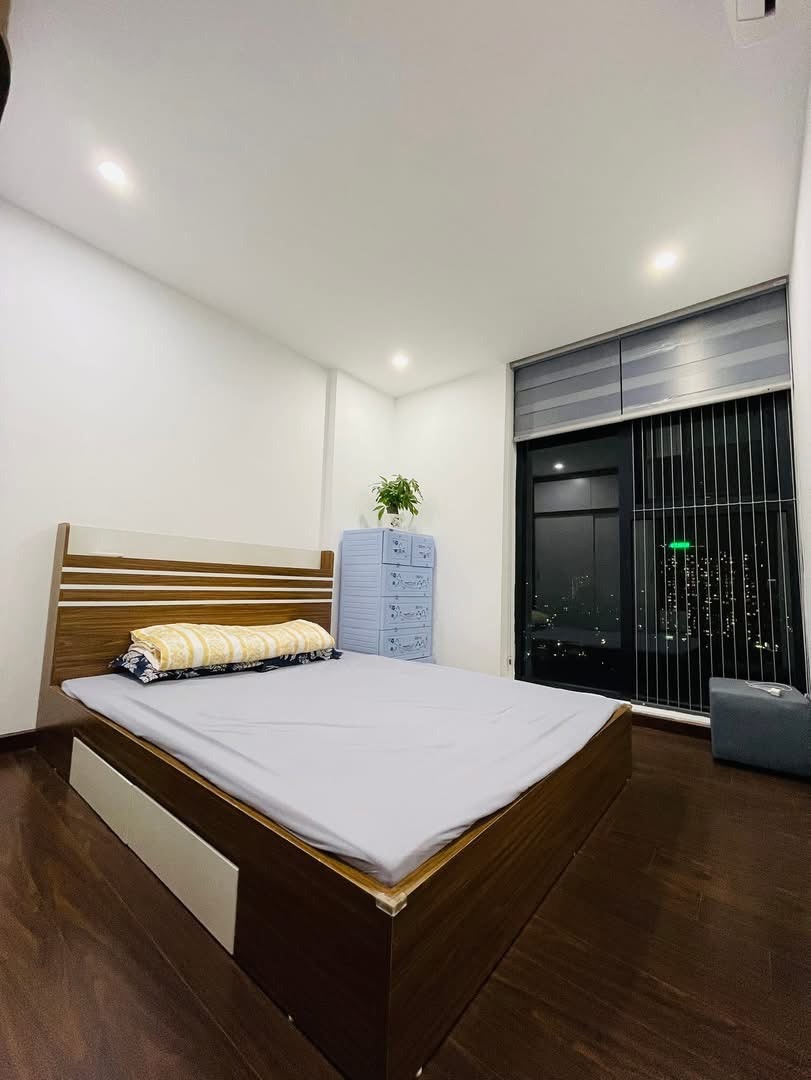 Bán nhà Ngô Quyền, Hà Đông: 43m x 5T, Full Nội Thất, Giá 9 Tỷ XX