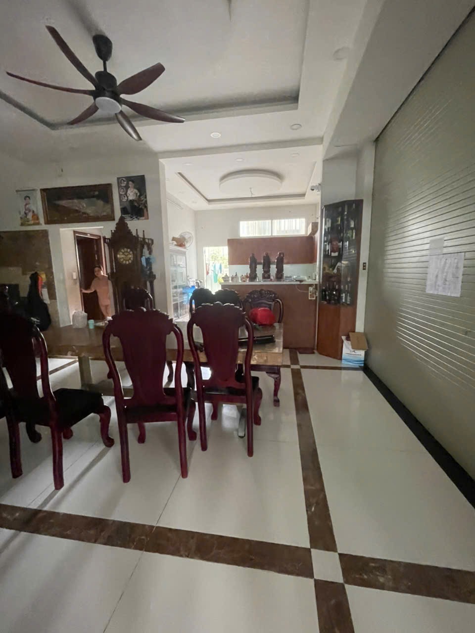 Biệt Thự Phạm Hùng: Thiết Kế Hiện Đại, Vị Trí Đắc Địa - Giá 35 Tỷ