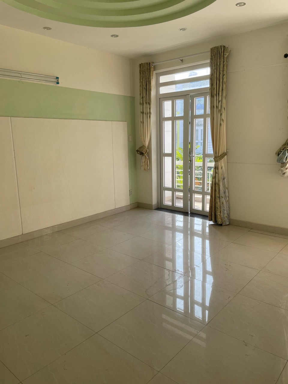 Cho thuê nhà nguyên căn Intresco - Phạm Hùng - 17tr/tháng