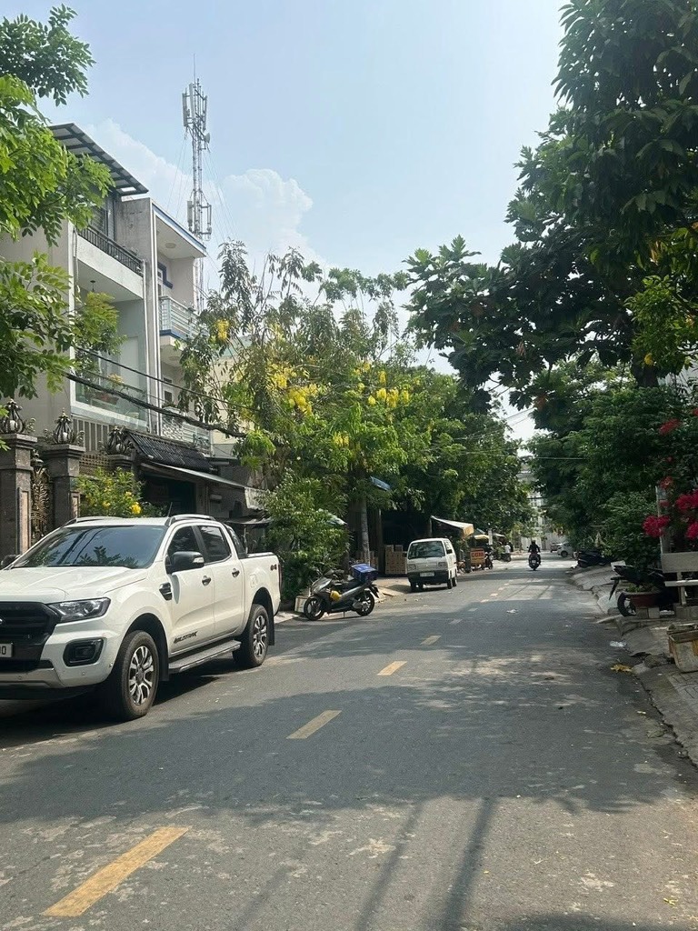 Bán nhà Gò Dầu, Tân Phú - 4 Tầng, 85m2, Giá 11.4 Tỷ - Pháp Lý Chuẩn