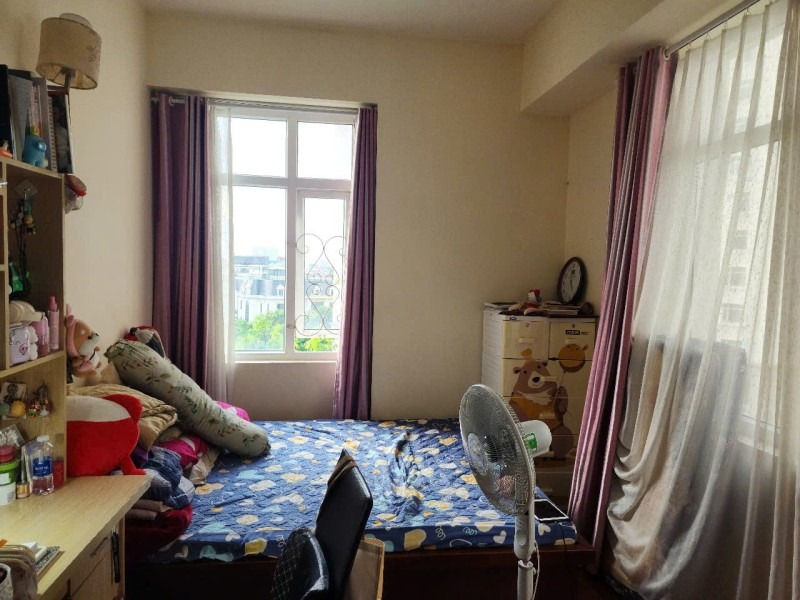 Bán Căn Hộ CT3 KĐT Nam Cường Cổ Nhuế: Giá Từ 5.4 Tỷ - Vị Trí Đắc Địa