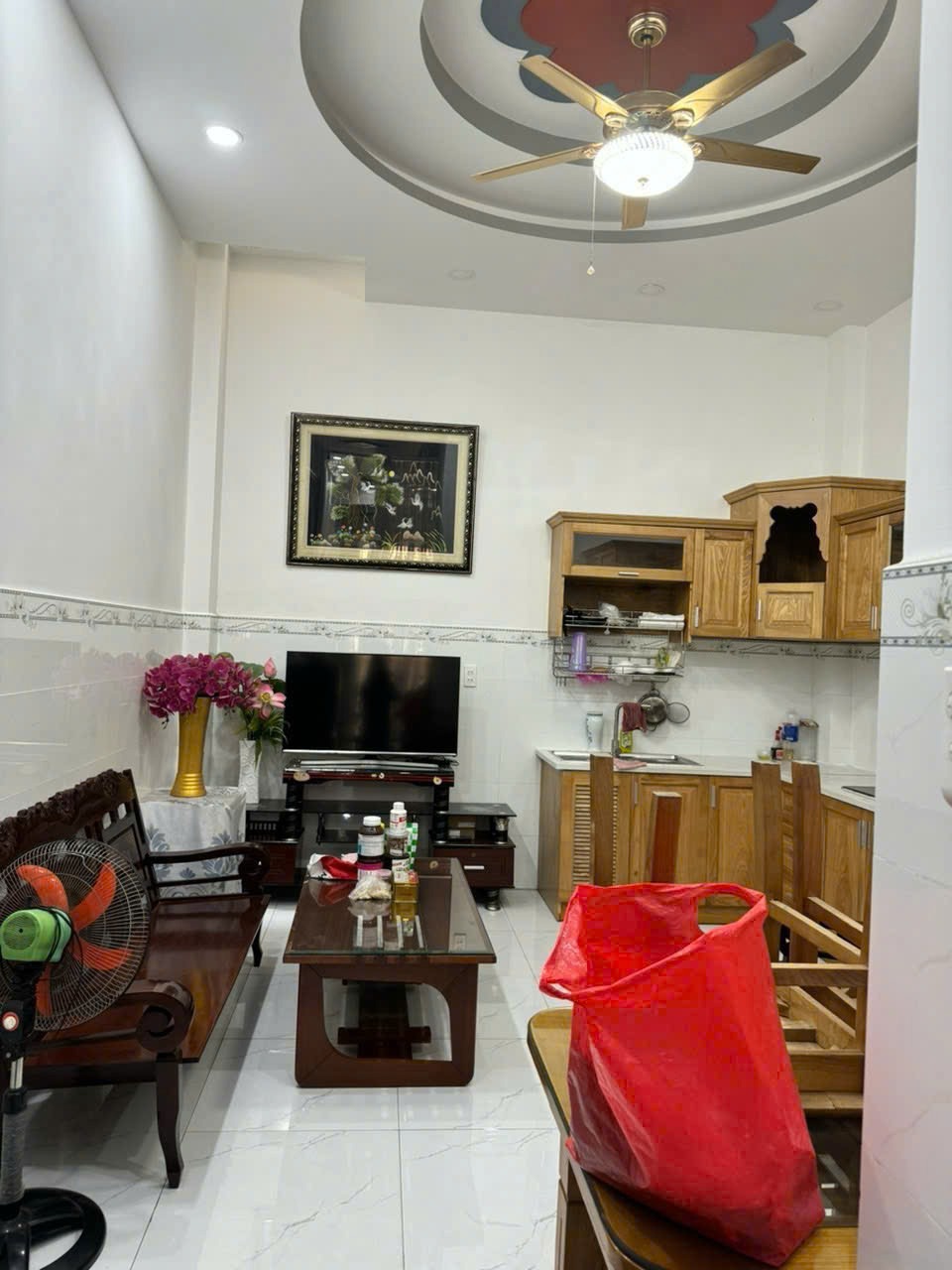 Bán nhà 4 tầng, mặt tiền kinh doanh Quận Bình Tân - Giá Tốt, Pháp Lý Sổ Hồng Riêng