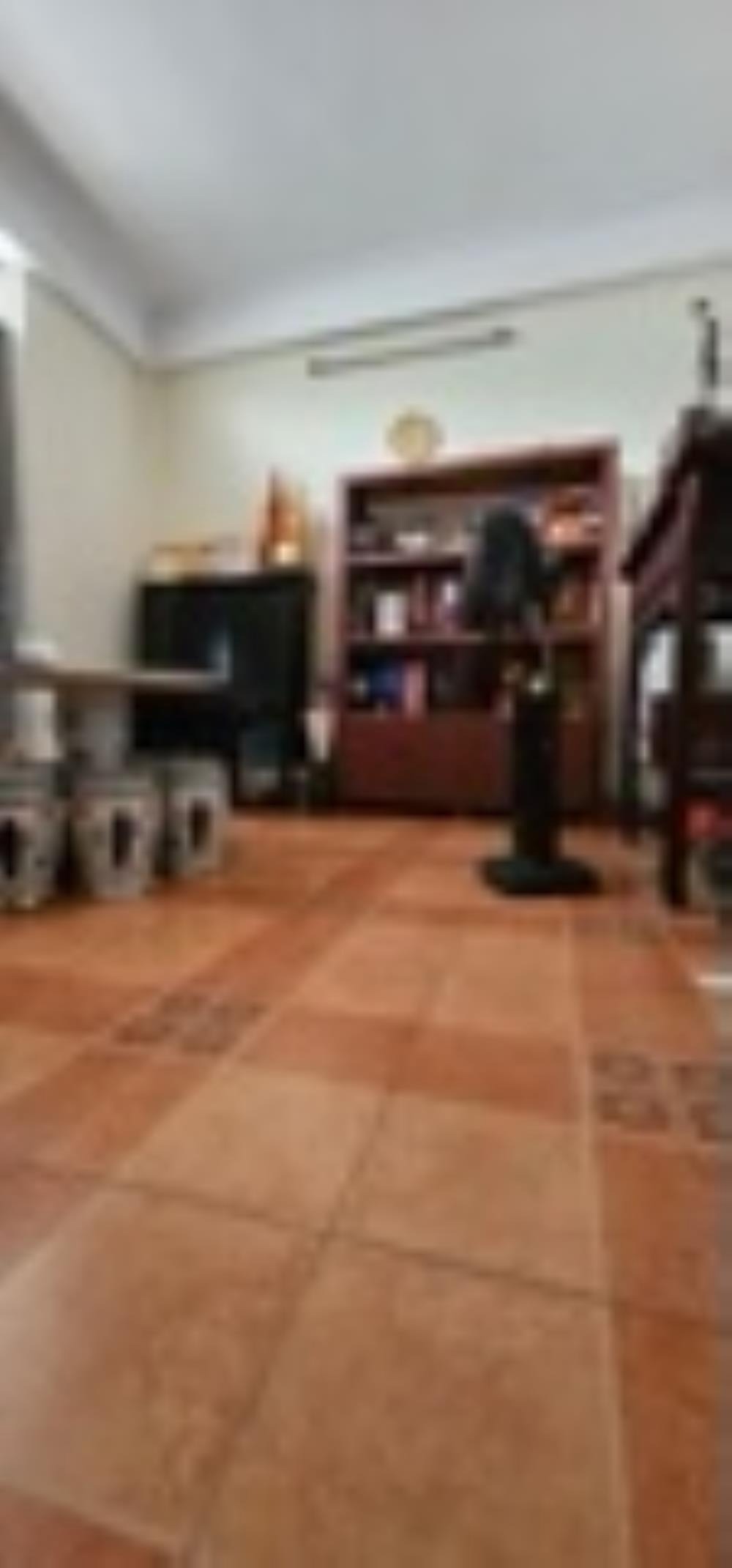 Bán Gấp Nhà Mặt Phố Ngã Tư Sở - 85m2 x 4 Tầng - Giá 32.5 Tỷ (TL)