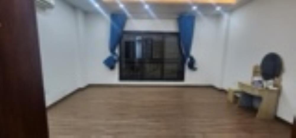 Bán nhà phố Hồ Tùng Mậu 31m² x 5 tầng, mặt tiền 5m, giá 8 tỷ +