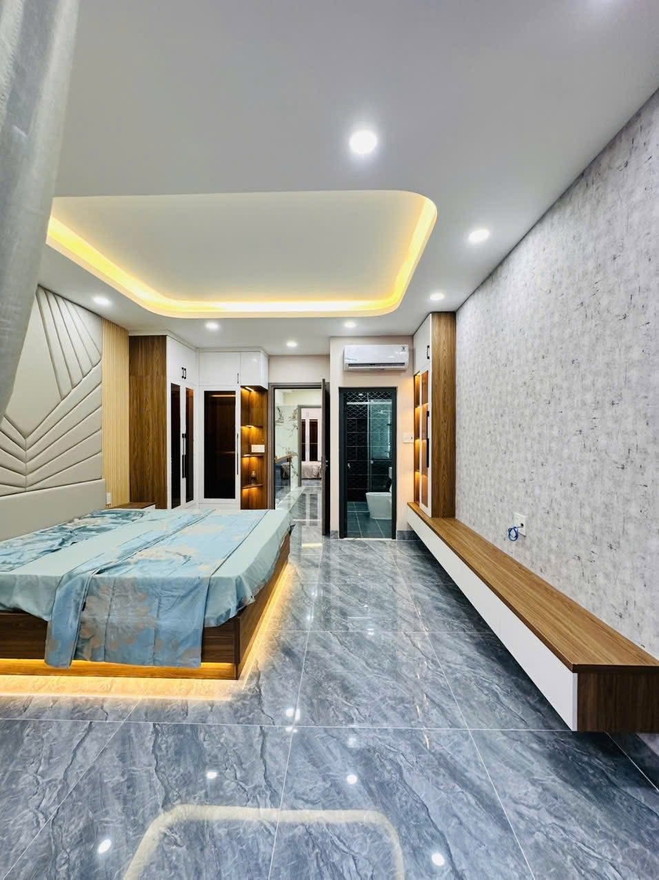 Nhà phố mặt tiền kinh doanh Quận 12 - 7.6 tỷ thương lượng