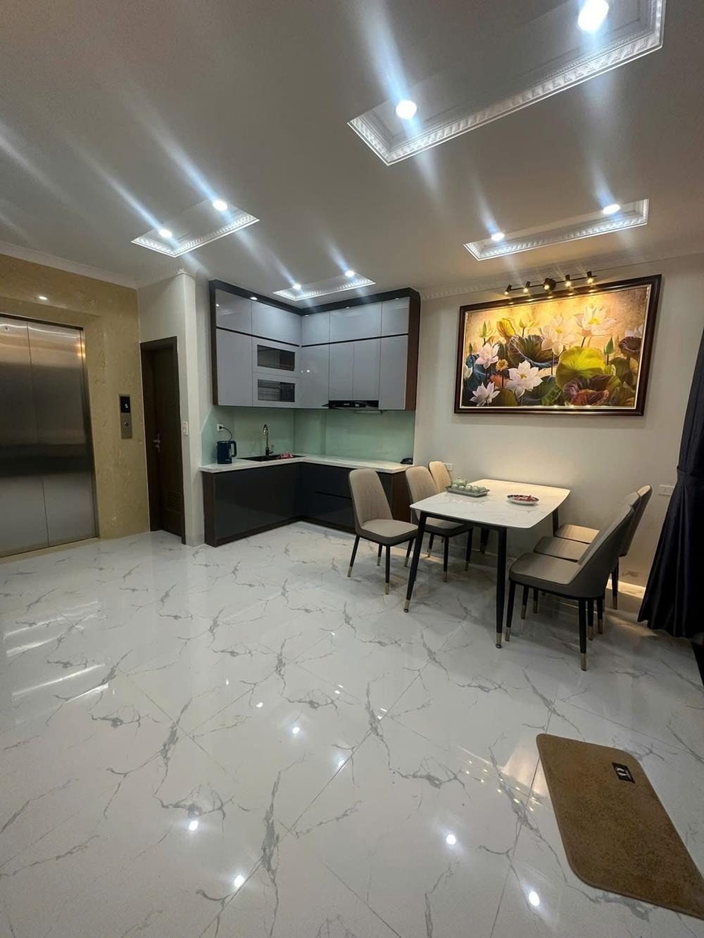 Phân Lô Cầu Giấy - Hoàng Quốc Việt: 55m², Mặt Tiền, Lô Góc, Thông Thoáng