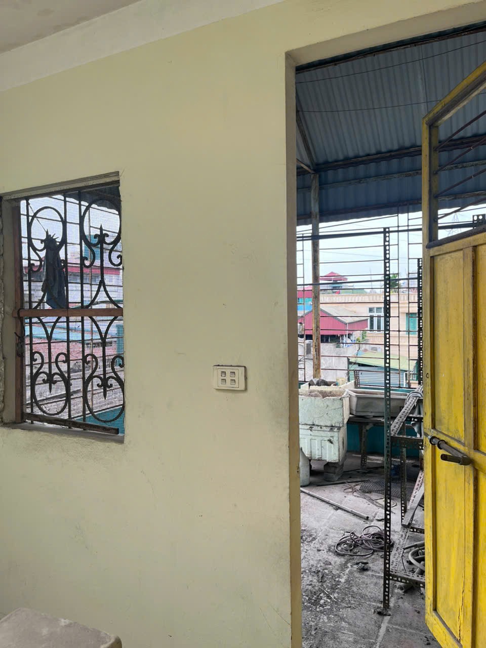 Bán nhà mặt phố Nguyễn Khoái - 12 tỷ - 83m2 - Vị trí đẹp, tiện ích đầy đủ